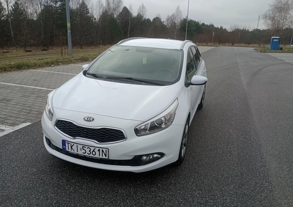 Kia Ceed cena 27500 przebieg: 204000, rok produkcji 2014 z Człuchów małe 326